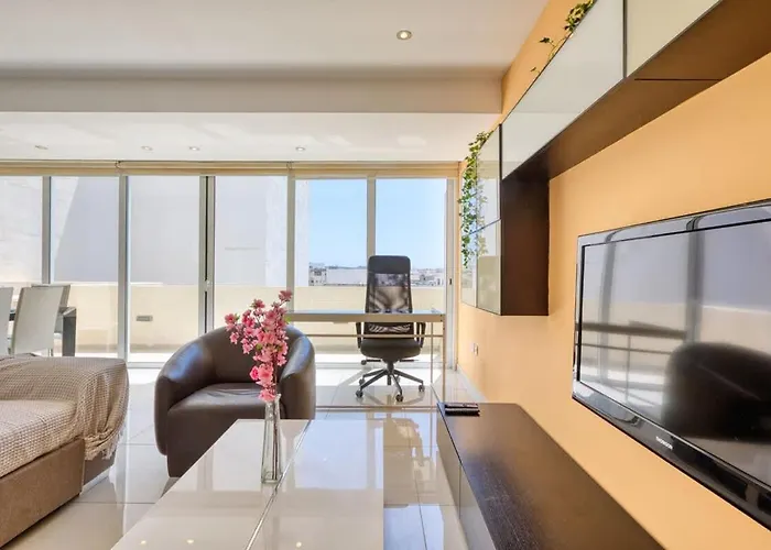 Apartament Sunny Penthouse Getaway In Gzira *