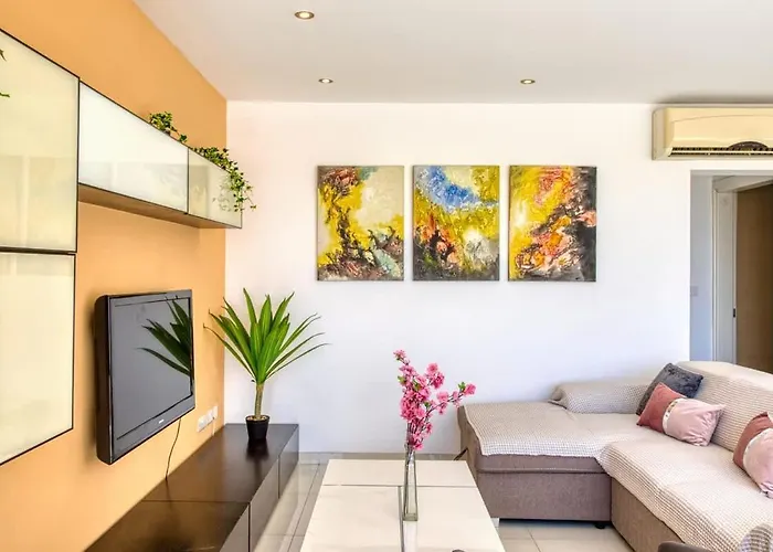 Sunny Penthouse Getaway In Gzira * Ta Xbiex