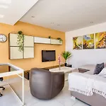 Lejlighed Sunny Penthouse Getaway In Gzira